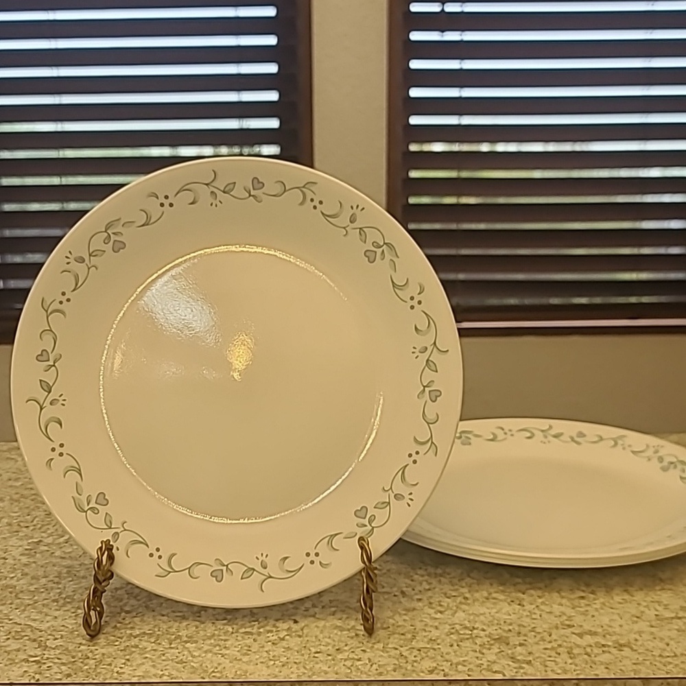 Corelli by Corning 10 in dinner plate Made in the USA Set of 4